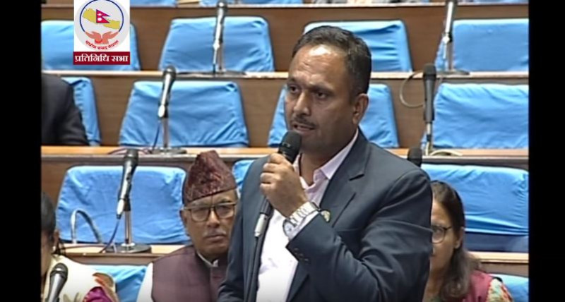 सरकारलाई सांसदको प्रश्न– ईसीडी शिक्षक र विद्यालय कर्मचारीका माग कहिले पूरा गरिन्छ ? 